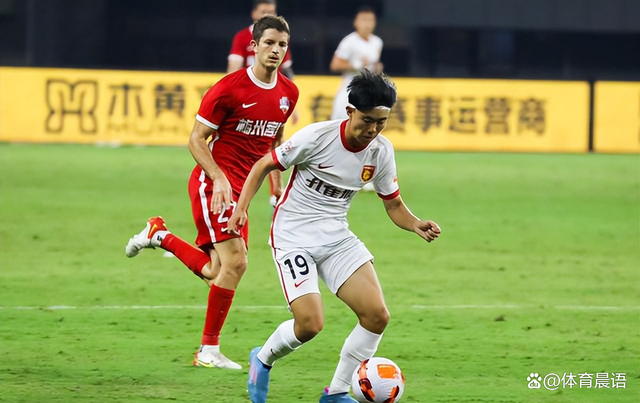 开云sport-泰国羽毛球队翻盘马来西亚羽毛球队，辛杜打破历史纪录