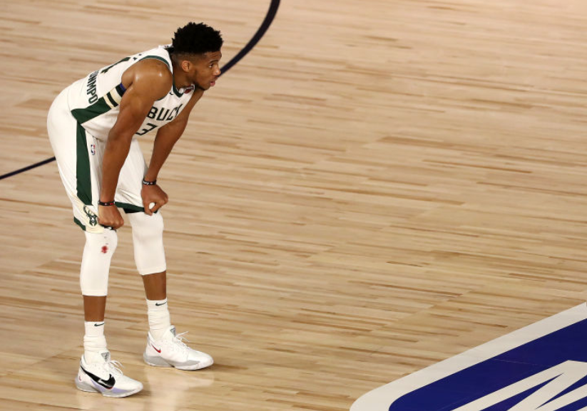 开云体育APP下载-CLG爆冷RGE，Crisp一己之力扛起全队