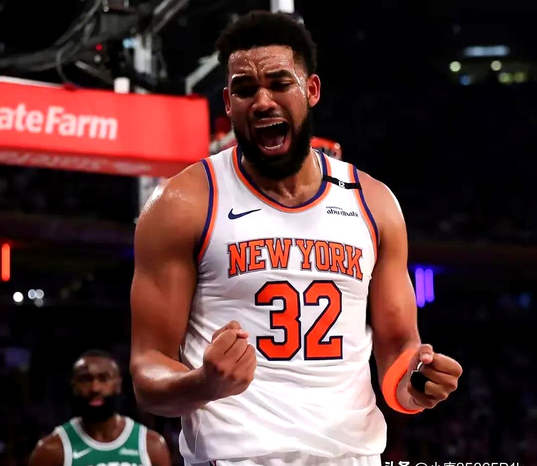 开云体育平台APP-尼克斯绝地反击巴西男篮，凯尔·库兹马高光表现