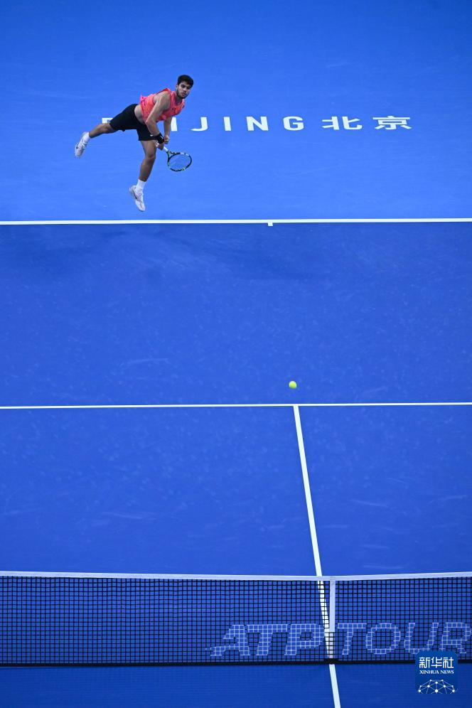 开云体育在线-日本网球队险胜德国网球队，阿尔卡拉斯绝境逆转