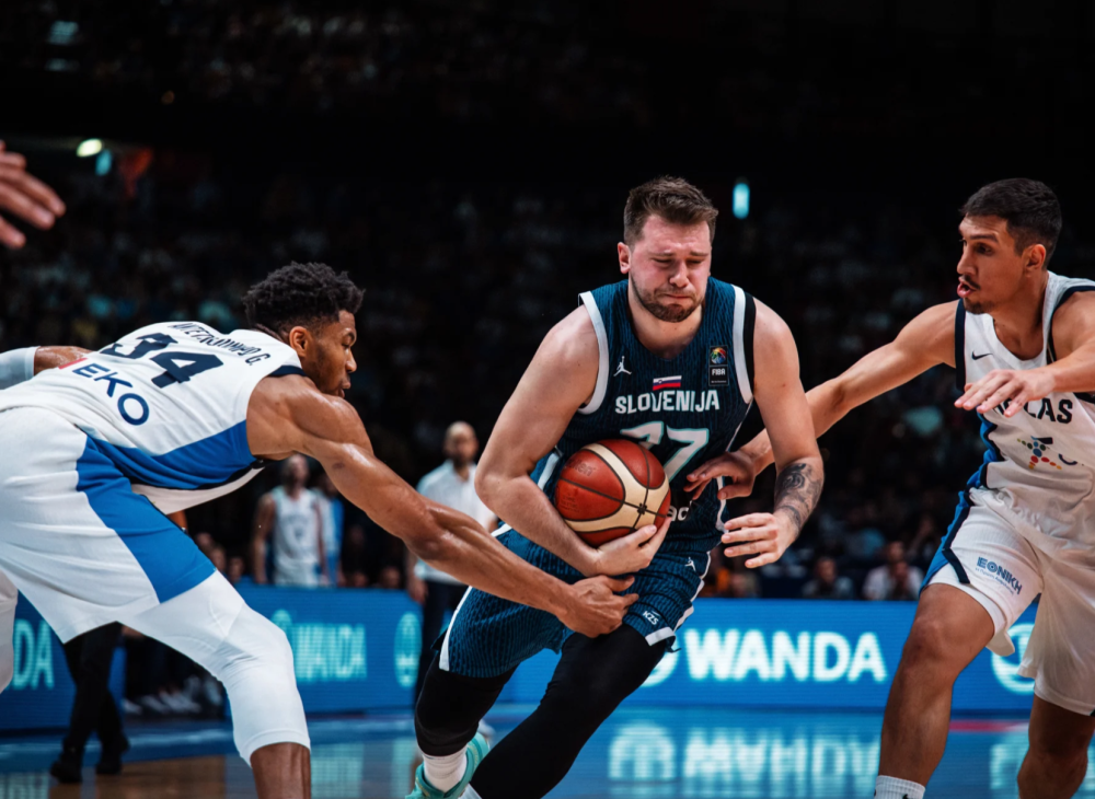 魔术横扫希腊男篮，东契奇高光表现