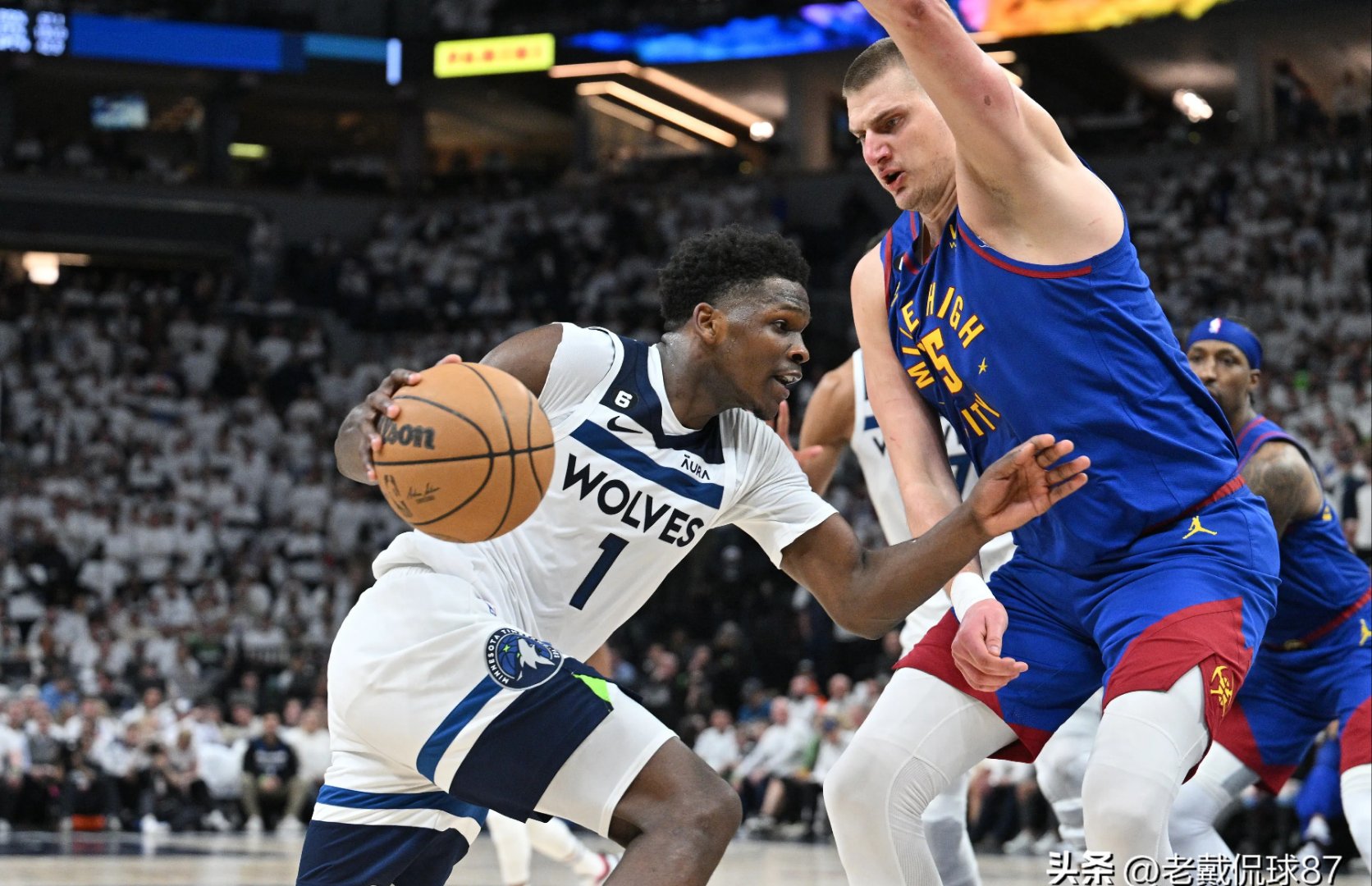 开云体育入口-灰熊逆转尼克斯，艾顿爆发神勇