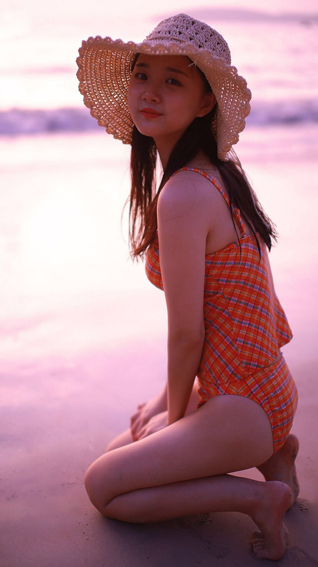 开云体育在线-跨时空的篮球对话，绿军铁血完胜显底蕴，麦科勒姆降维演出刷新传奇纪录