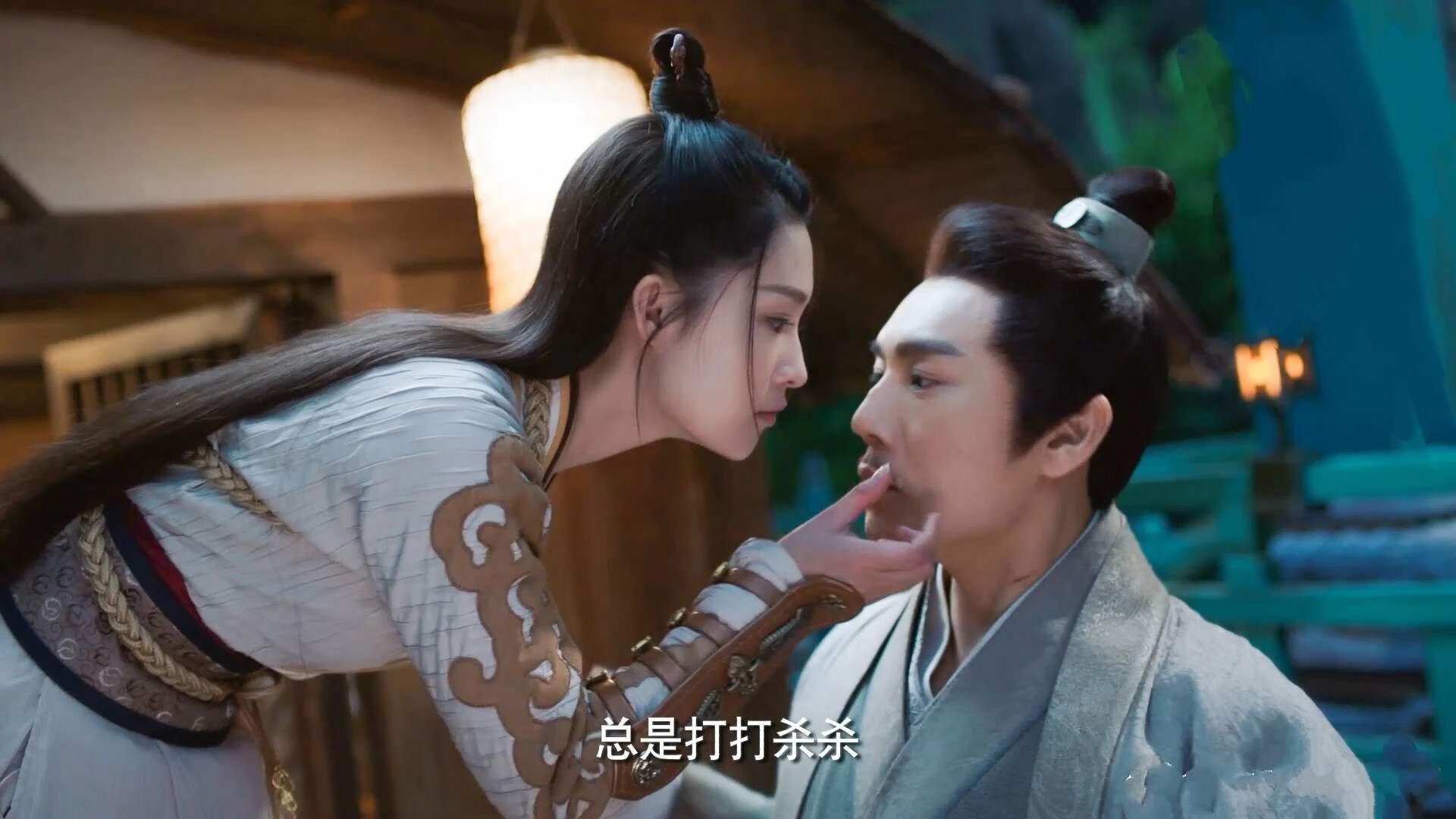 唯一性的双重奏，湖人逆境翻盘与福克斯欧冠淘汰赛的领袖时刻