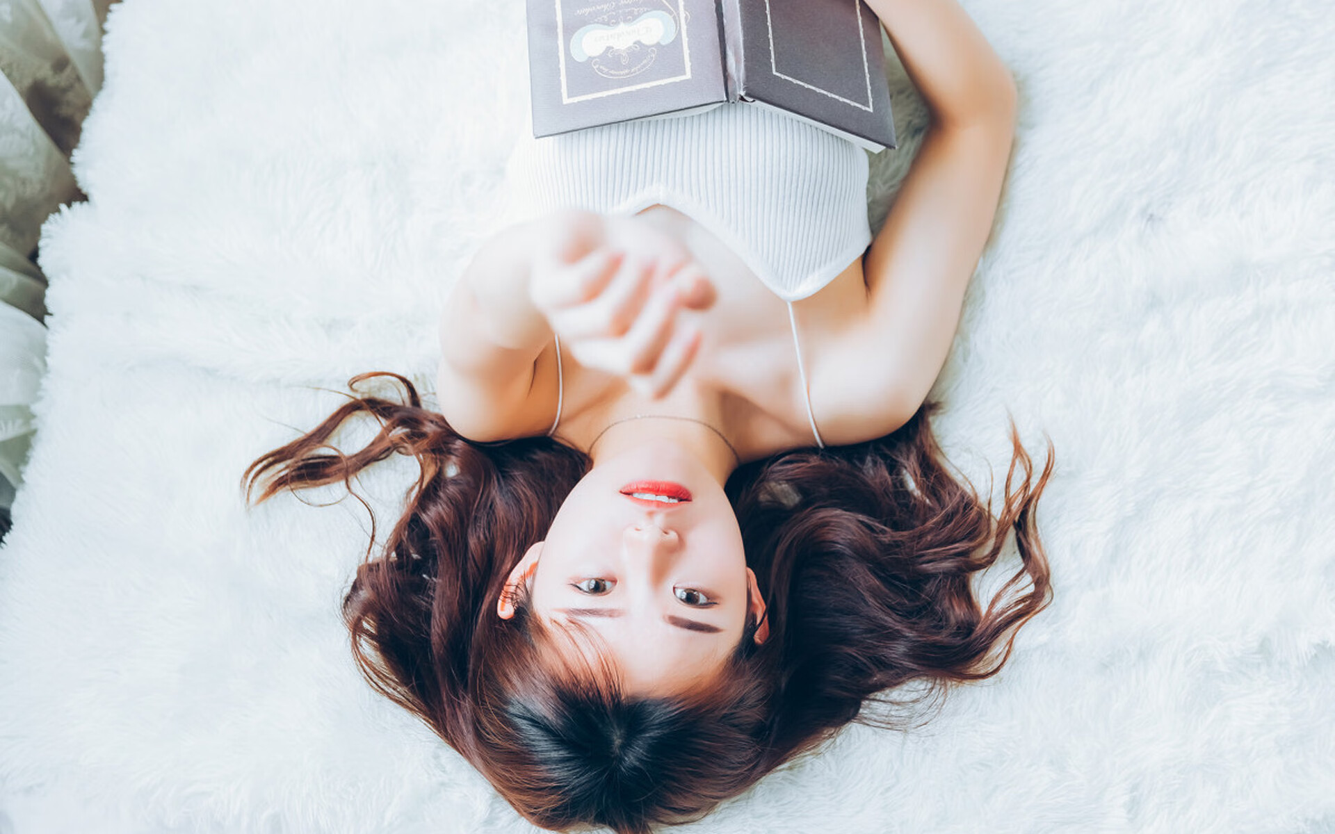 开云体育登录-铁闸与洪流，库尔图瓦的窒息防守与法国队的进攻风暴